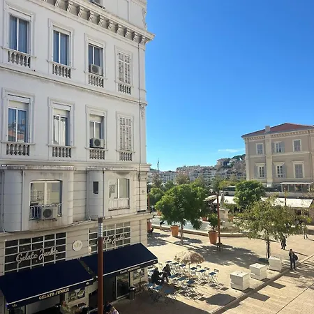 Moderne Et Chaleureux A 2 Minutes Du Palais Apartament Cannes