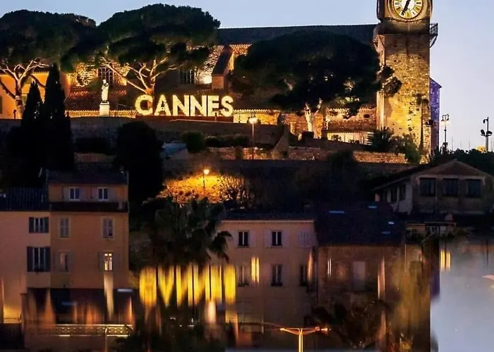 Moderne Et Chaleureux A 2 Minutes Du Palais